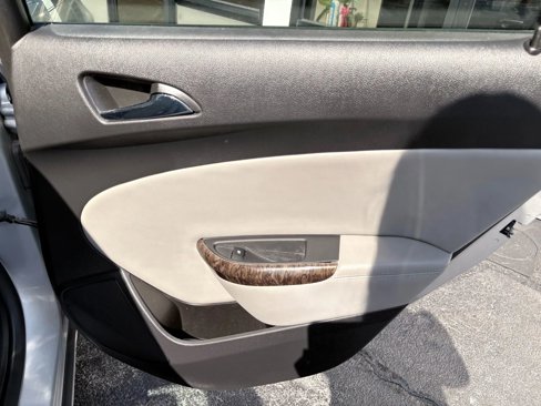 Used 2012 Buick Verano Convenience image 15