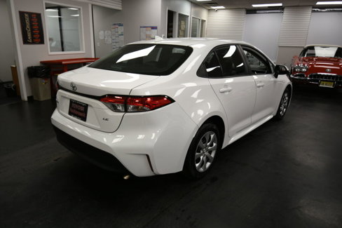 Used 2023 Toyota Corolla LE image 7