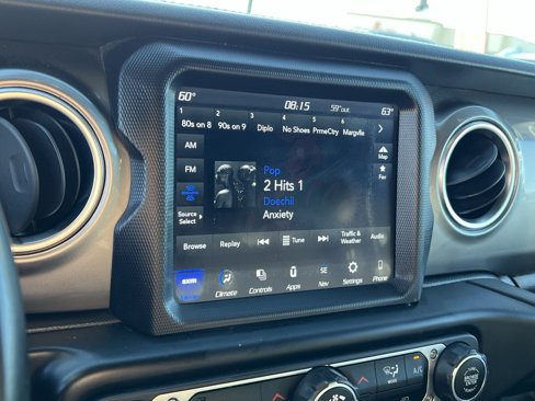 Used 2020 Jeep Wrangler Unlimited Sahara image 18