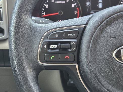 Used 2017 Kia Sportage LX image 30