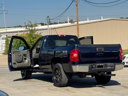 Used 2010 Chevrolet Silverado 1500 W/T image 21