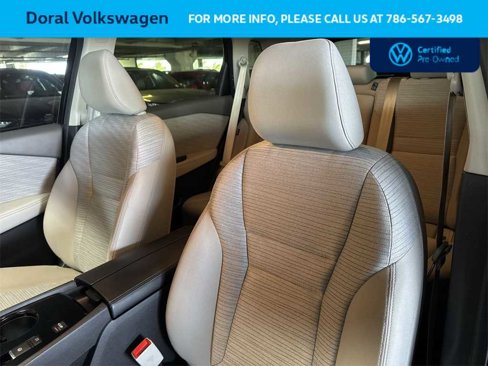 Used 2023 Nissan Rogue SV image 14