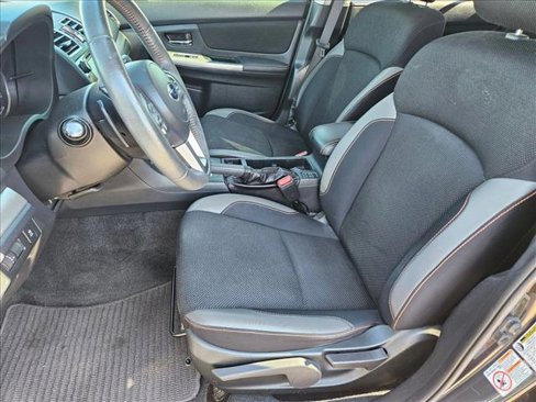 Used 2017 Subaru Crosstrek 2.0i Premium w/ Moonroof Package image 16