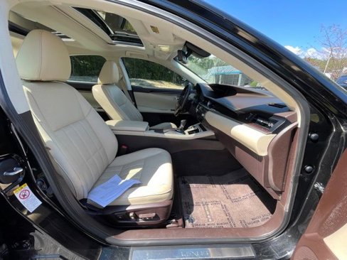 Used 2017 Lexus ES 350 image 25