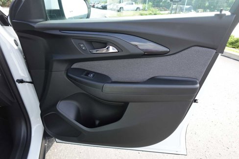 Used 2023 Chevrolet TrailBlazer LT image 25