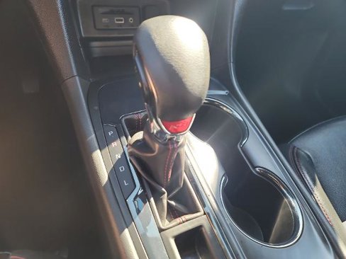 Used 2023 Chevrolet Equinox RS w/ RS Leather Package image 15