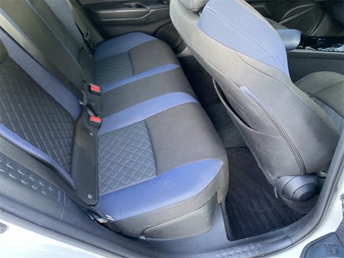 Used 2021 Toyota C-HR XLE image 31
