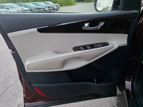 Used 2020 Kia Sorento EX image 27