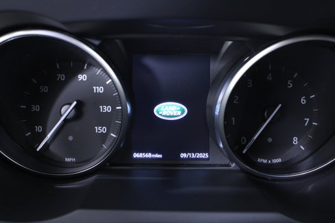 Used 2018 Land Rover Range Rover Evoque SE image 22
