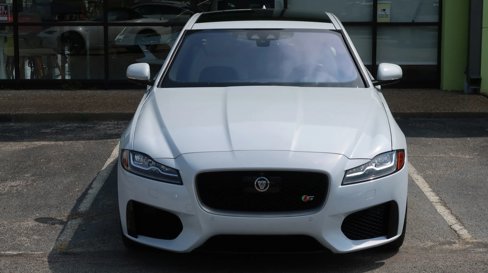 Used 2016 Jaguar XF S image 4
