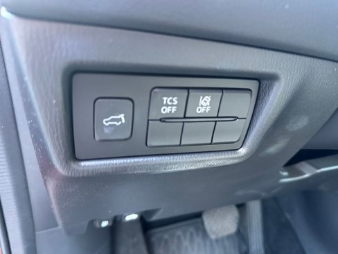 Used 2018 MAZDA CX-5 Touring w/ Preferred Equipment Package image 11