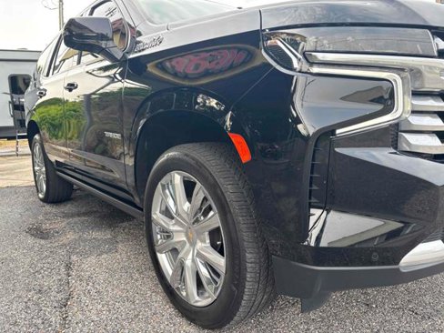 Used 2021 Chevrolet Tahoe High Country w/ Premium Package image 23