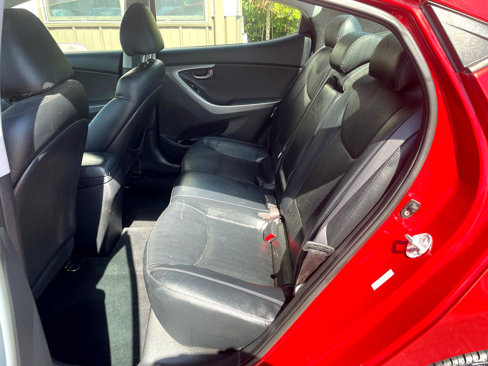Used 2012 Hyundai Elantra Limited image 9