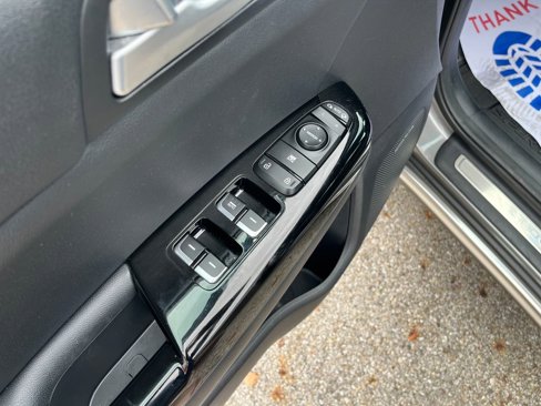 Used 2018 Kia Sportage SX image 13