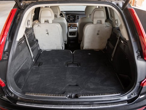 Used 2021 Volvo XC90 T6 Momentum image 28