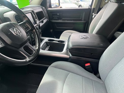 Used 2021 RAM 1500 Express w/ Wheel & Sound Group image 16