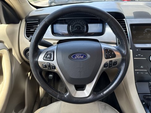 Used 2015 Ford Taurus SEL w/ Equipment Group 201A image 19