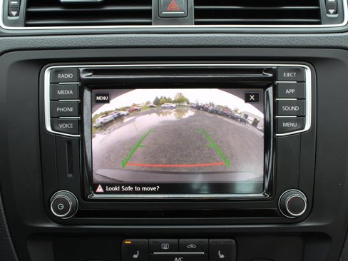 Used 2018 Volkswagen Jetta SE image 12