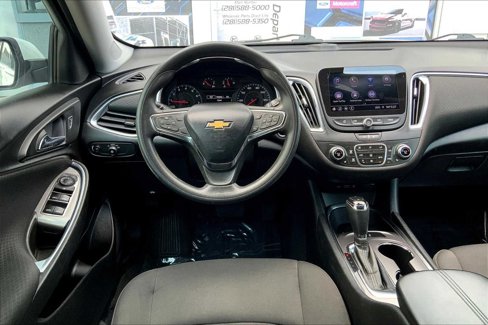 Used 2020 Chevrolet Malibu LT image 5