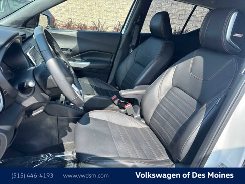 Used 2020 Nissan Kicks SR w/ SR Premium Package image 11