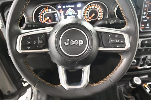 Used 2023 Jeep Gladiator Overland image 12