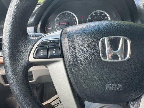 Used 2011 Honda Accord EX image 23
