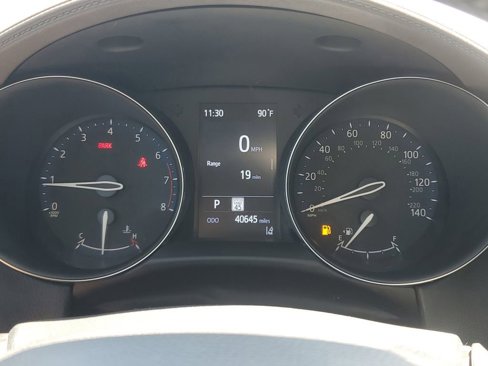 Used 2022 Toyota C-HR Limited image 25
