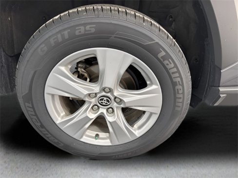 Used 2022 Toyota RAV4 XLE image 35