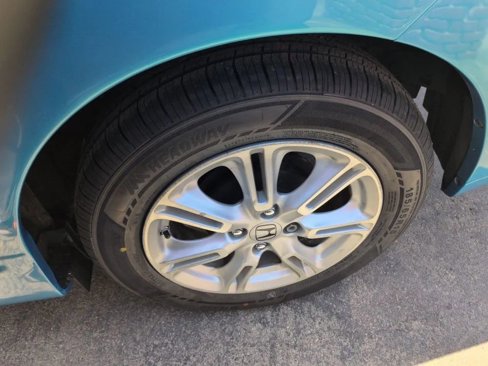 Used 2010 Honda Insight EX image 29