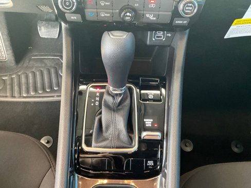 New 2025 Jeep Compass Sport image 32
