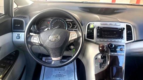 Used 2012 Toyota Venza LE image 22