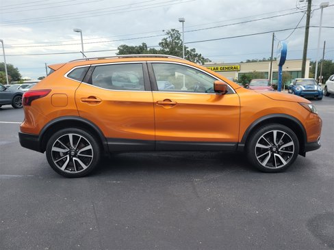 Used 2017 Nissan Rogue Sport SL w/ SL Premium Package image 5
