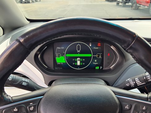 Used 2018 Chevrolet Bolt Premier w/ Driver Confidence II Package image 31