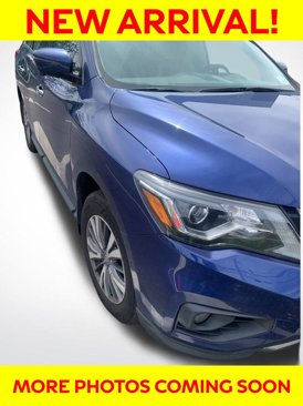 Used 2020 Nissan Pathfinder SL image 1