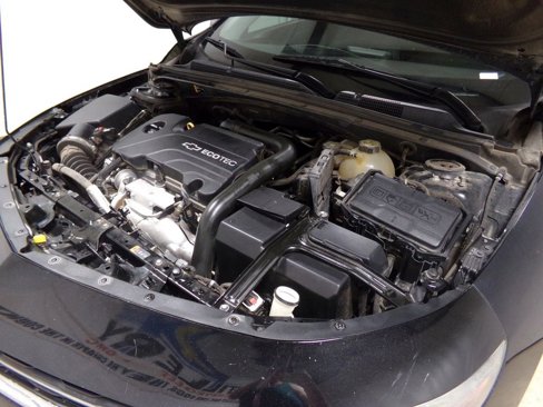 Used 2016 Chevrolet Malibu LT image 30