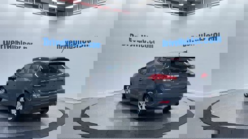 Used 2016 Kia Forte LX image 9