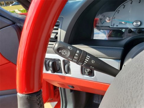 Used 2002 Ford Thunderbird image 14