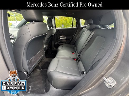 Used 2025 Mercedes-Benz GLA 250 4MATIC image 10
