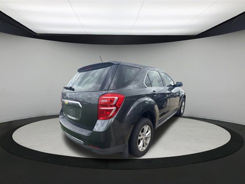 Used 2017 Chevrolet Equinox LS image 7