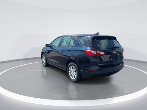 Used 2021 Chevrolet Equinox LS image 7