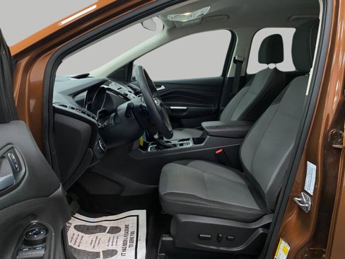 Used 2017 Ford Escape SE w/ SE Cold Weather Package image 26