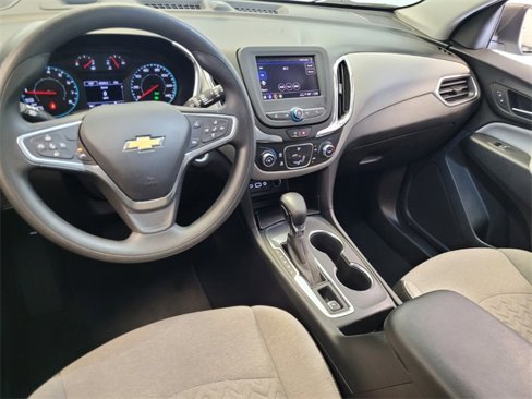 Used 2022 Chevrolet Equinox LS image 8