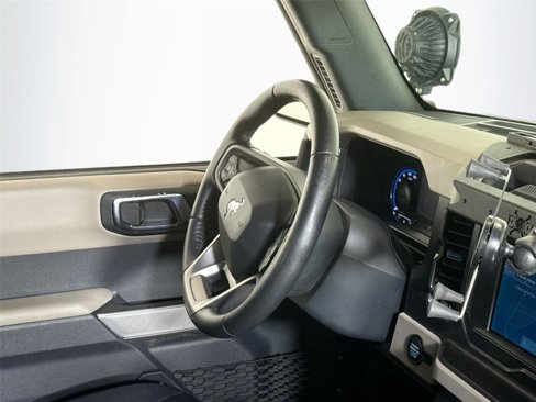 Used 2022 Ford Bronco Wildtrak image 31