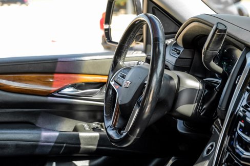 Used 2019 Cadillac Escalade ESV Luxury image 14