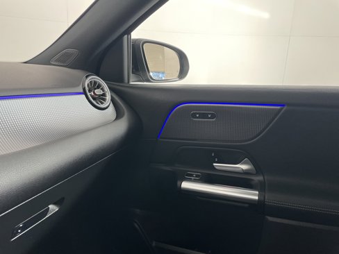 Certified 2022 Mercedes-Benz GLA 250 4MATIC image 12