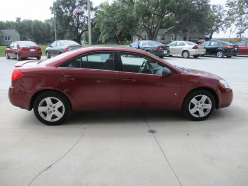 Used 2009 Pontiac G6 Sedan w/ Sun And Sound Package image 17