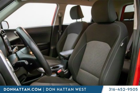 Used 2020 Kia Soul S image 11