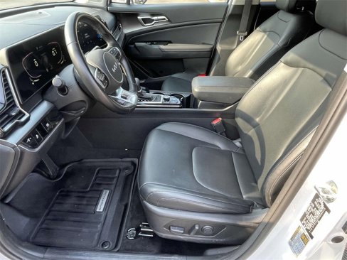 Used 2023 Kia Sportage EX image 15