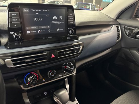 Used 2021 Kia Seltos S image 37