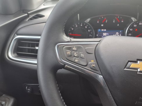 Used 2021 Chevrolet Equinox LT image 17